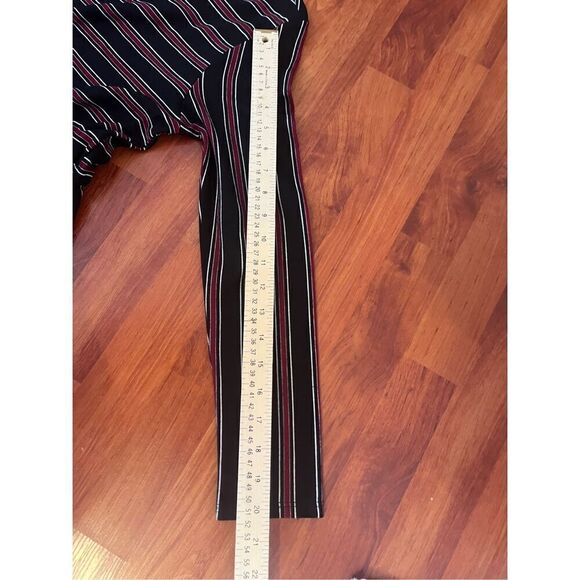 Lake Flower Striped pullover dress with pockets size small - Picture 3 of 9